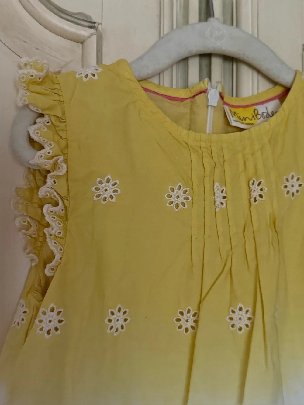 Mini Boden 6-7Y Broderie Lace Daffodil Yellow Pink Ombré Flutter Sleeve Dress